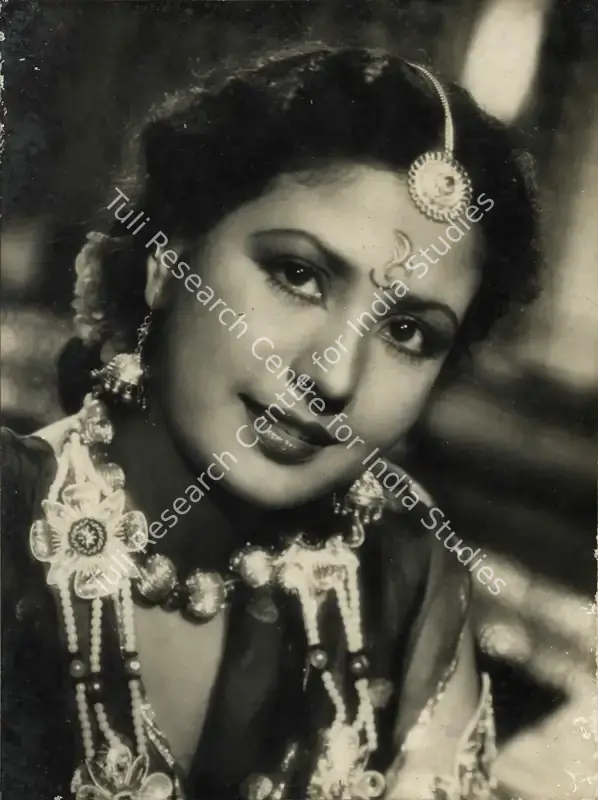 Rao, P.R. Rama (Cinematographer), Vir Ghatotkachh, 1949 | Photographic Still | CinemaEducation | 00834556