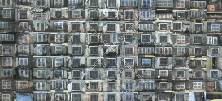 Bhalla, Atul (Artist). Mumbai Walk. Digital Print Hahnemuhle Paper, 2007 | Print | FineArts | 00576845