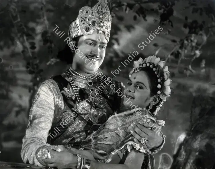 Shyam, Natwar (Director), Jadui Rattan, 1947 | Photographic Still | CinemaEducation | 00831705