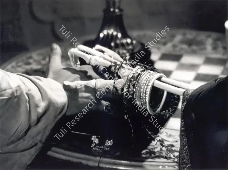 Roy, Soumendu (Cinematographer), Teen Kanya, 1961 | Photographic Still | CinemaEducation | 00663647