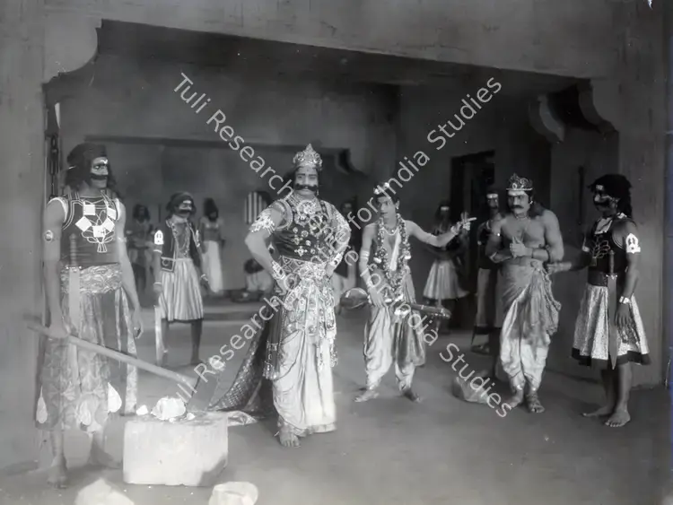 Sarpotdar, N.D. (Director), Devaki, 1934 | Photographic Still | CinemaEducation | 00830958