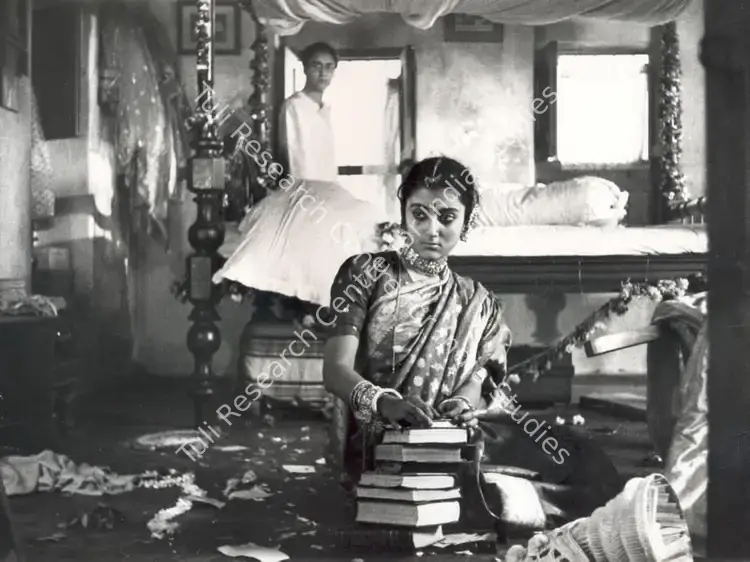 Roy, Soumendu (Cinematographer), Teen Kanya, 1961 | Photographic Still | CinemaEducation | 00663639