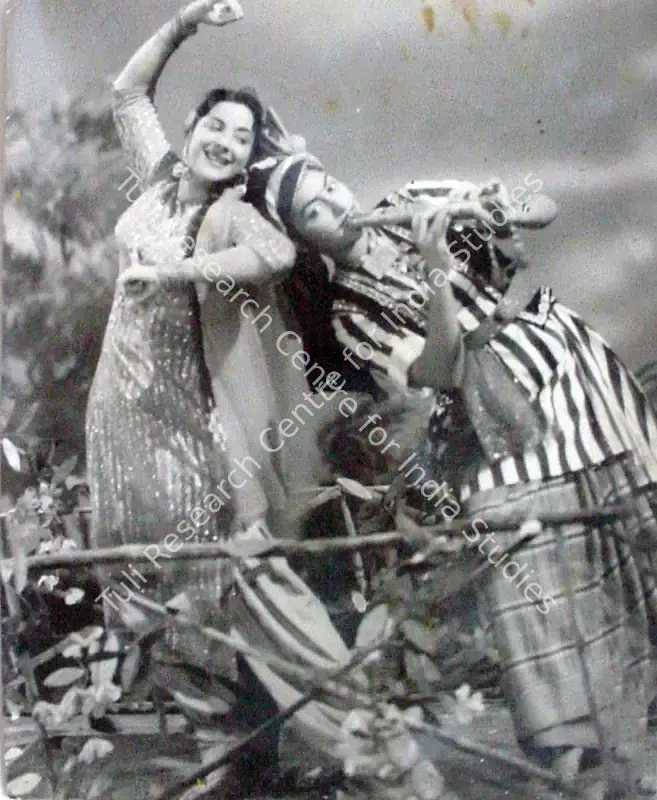 Avadhut, V. (Cinematographer), Ashiana, 1952 | Photographic Still | CinemaEducation | 00830090