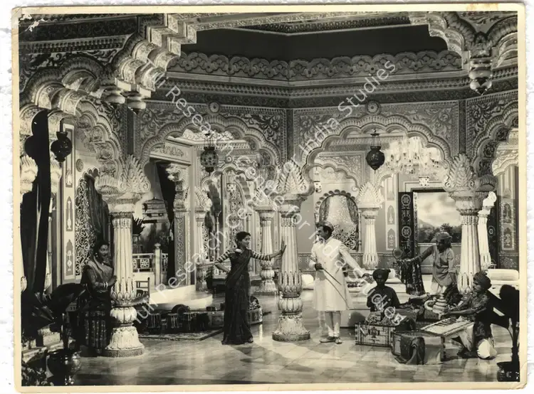 Balakrishna, G. (Cinematographer), Jhanak Jhanak Payal Baaje, 1955 | Photographic Still | CinemaEducation | 00831821