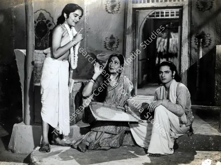 Ghatak, Ritwik (Director), Titas Ekti Nadir Naam, 1973 | Photographic Still | CinemaEducation | 00457622