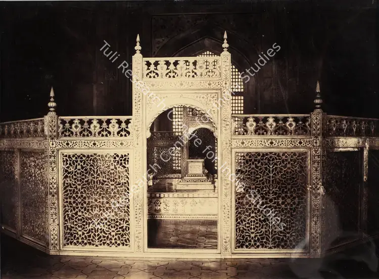 Dayal, Lala Deen (Photographer), Marble enclosure with cenotaph of Mumtaz Mahal and Shah Jahan within the Taj Mahal, Agra, c.1880 | Antiquarian Photograph | Photography | 00116338