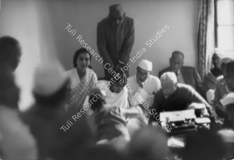 Cartier-Bresson, Henri (Photographer), The last day of the last fast, Birla House, 18 January 1948, 1948 | Contemporary Photograph | Photography | 00113014