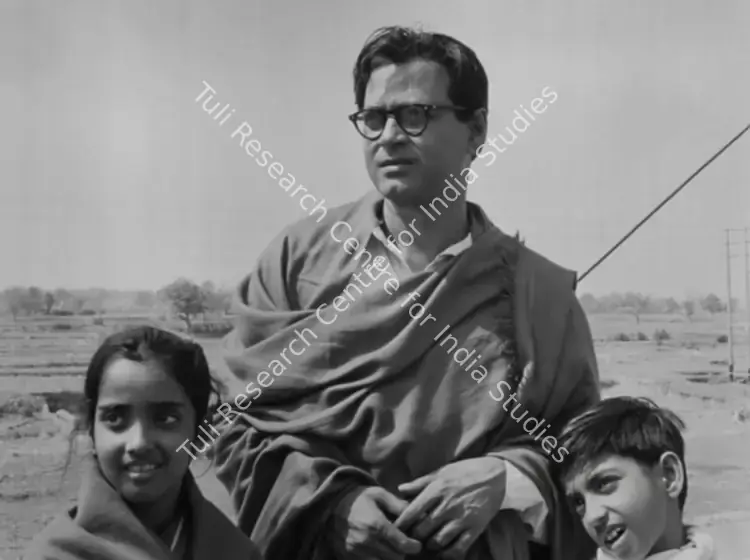 Jhunjhunwala, Radheshyam (Producer), Subarnarekha, 1965 | Photographic Still | CinemaEducation | 00457635