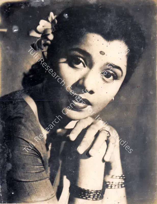 Kwatra, H.S. (Producer), Dushman, 1957 | Photographic Still | CinemaEducation | 00831206
