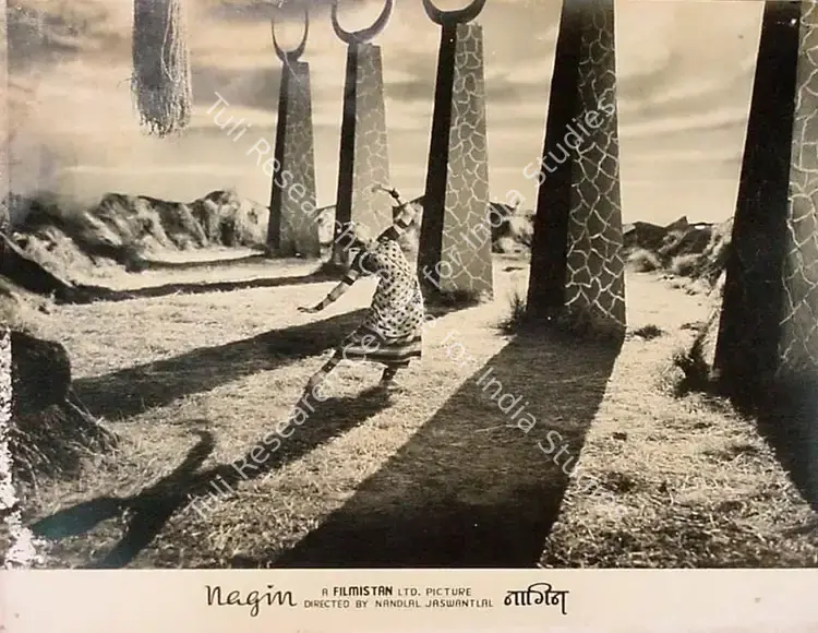 Jashwantlal, Nandlal (Director), Nagin, 1954 | Lobby Card | CinemaEducation | 00820899