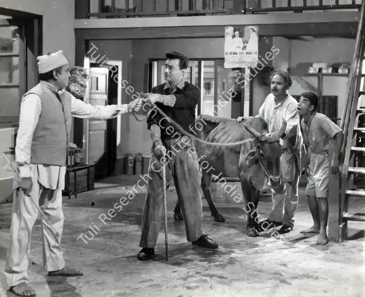 Kale, G (Cinematographer), Ek Ke Baad Ek, 1960 | Photographic Still | CinemaEducation | 00831237