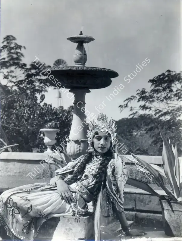 Irani, Rustom B. (Cinematographer), Gul Sanovar, 1934 | Photographic Still | CinemaEducation | 00831474