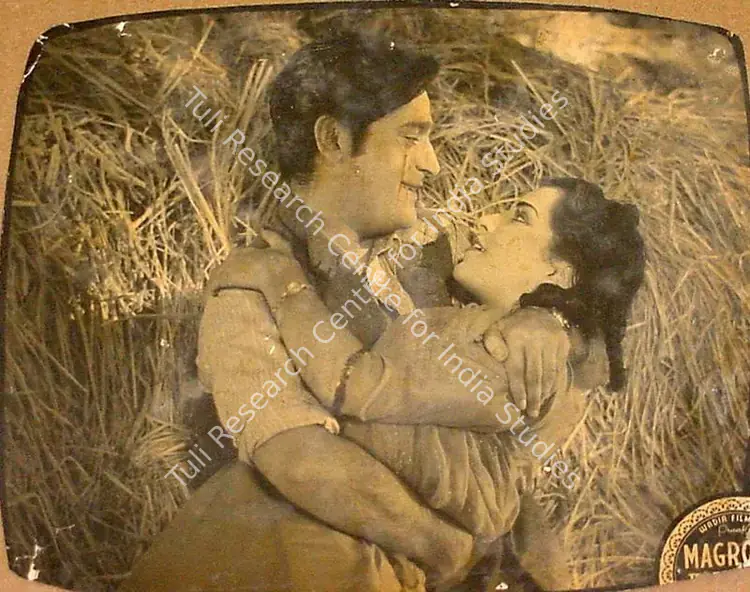 Mathur, R.D. (Cinematographer), Magroor, 1950 | Lobby Card | CinemaEducation | 00819720