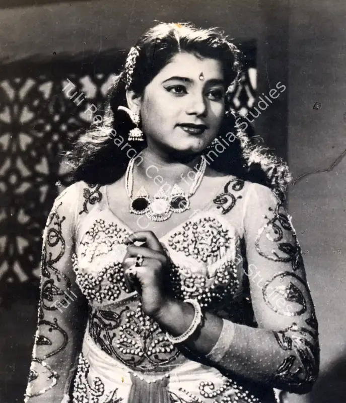Dosani, A.J. (Producer), Teen Sardar, 1955 | Photographic Still | CinemaEducation | 00834034