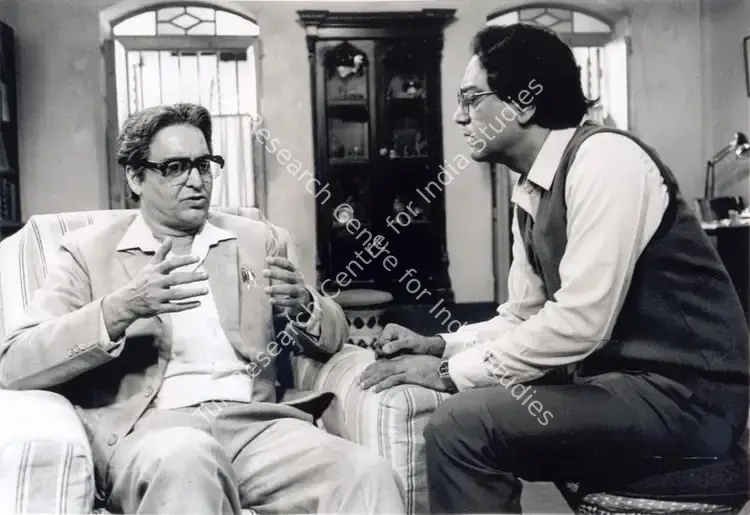 Malik, Ravi (Cinematographer), Ganashatru, 1990 | Photographic Still | CinemaEducation | 00663062