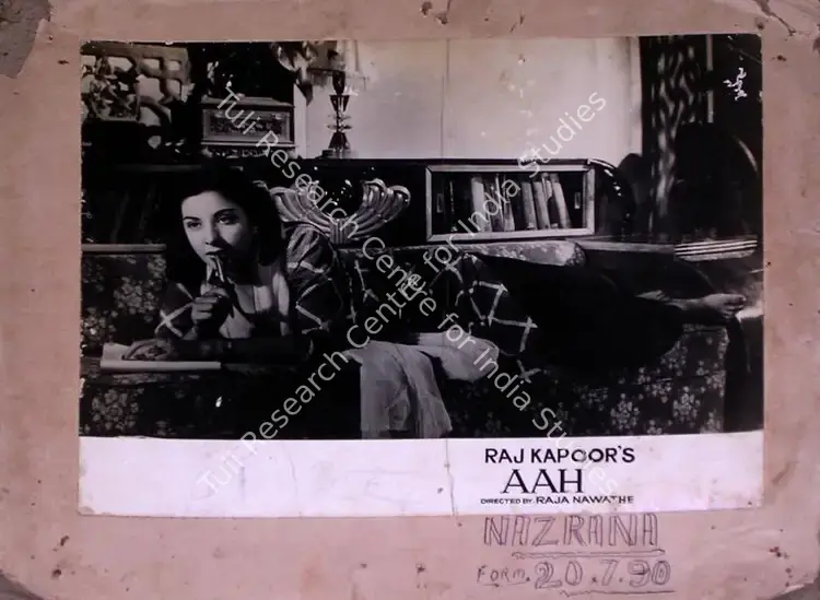 Pathare, Jaywant (Cinematographer), Aah, 1953 | Lobby Card | CinemaEducation | 00809175