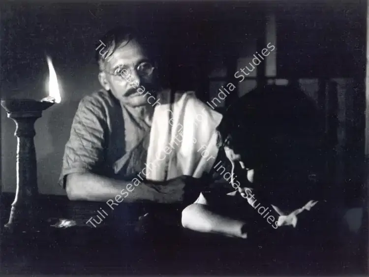 Roy, Soumendu (Cinematographer), Rabindranath Tagore, 1961 | Photographic Still | CinemaEducation | 00663535