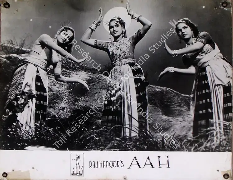 Pathare, Jaywant (Cinematographer), Aah, 1953 | Lobby Card | CinemaEducation | 00809192