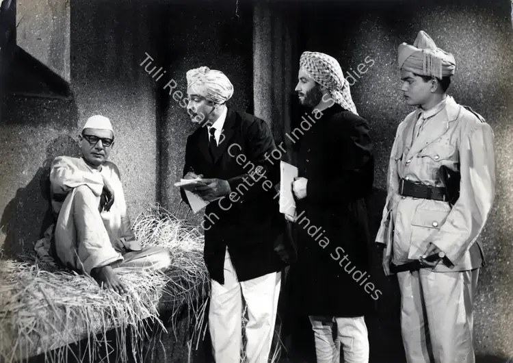 Gautam, Jagdish (Director), Chandrashekhar Azad, 1963 | Photographic Still | CinemaEducation | 00830798
