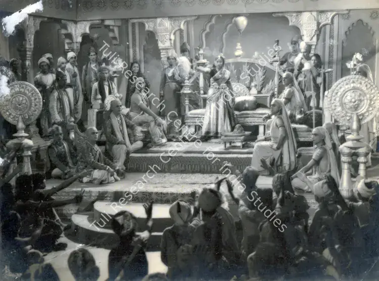 Fattelal, S. (Director), Jagdaguru Shankaracharya, 1955 | Photographic Still | CinemaEducation | 00831706