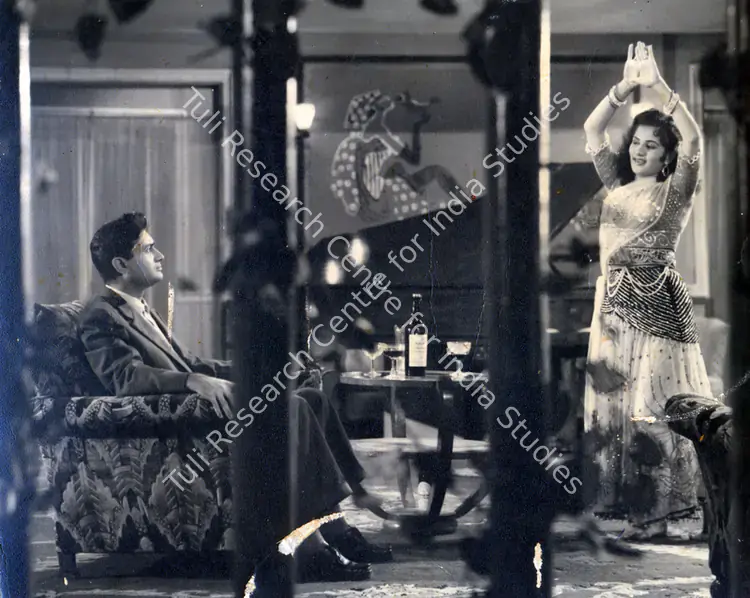 Mukerji, Subodh (Producer), Love Marriage, 1959 | Photographic Still | CinemaEducation | 00832149