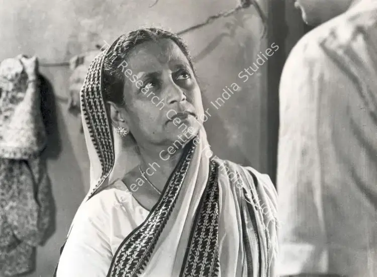 Mitra, Subrata (Cinematographer), Mahanagar, 1963 | Photographic Still | CinemaEducation | 00663435