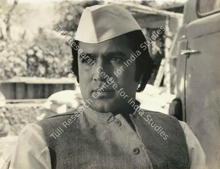 Mahajan, K K (Cinematographer), Chakravyuha, 1978 | Photographic Still | CinemaEducation | 00677756