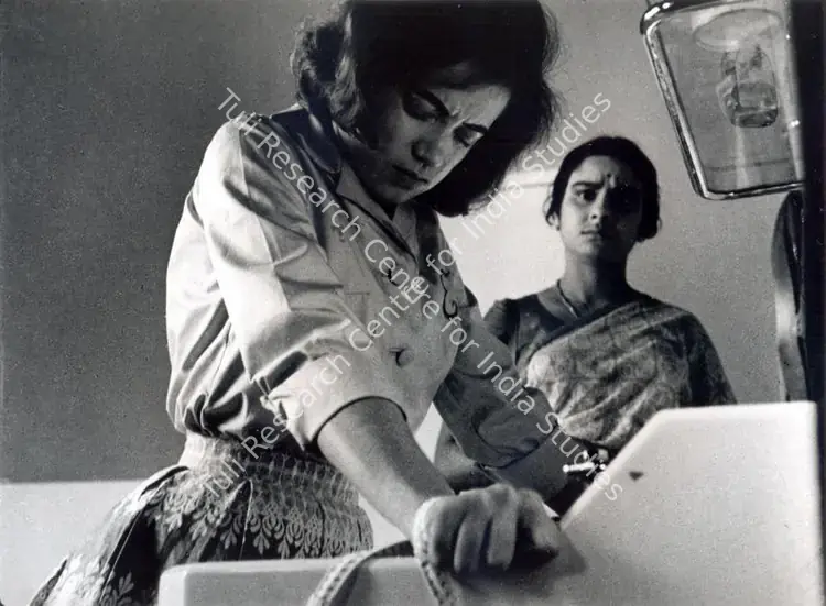 Mitra, Subrata (Cinematographer), Mahanagar, 1963 | Photographic Still | CinemaEducation | 00663446