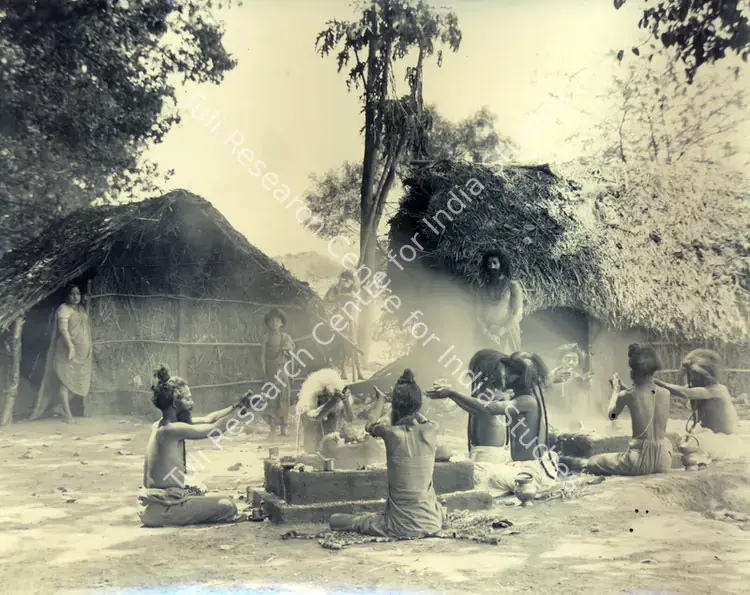 Sarpotdar, N.D. (Director), Devaki, 1934 | Photographic Still | CinemaEducation | 00830970