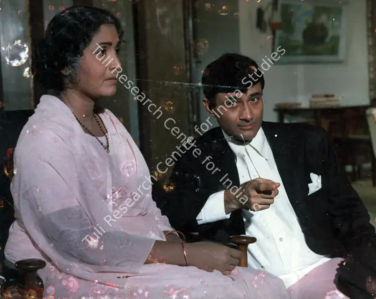 Irani, Faredoon A. (Cinematographer), Duniya, 1968 | Photographic Still | CinemaEducation | 00831188