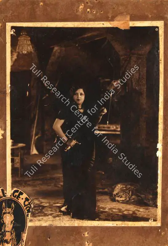 Bhatt, Balwant (Director), Challenge, 1937 | Photographic Still | CinemaEducation | 00830672