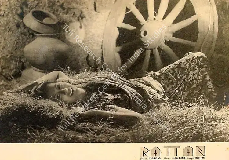 Divecha, Dwarka (Cinematographer), Rattan, 1944 | Lobby Card | CinemaEducation | 00826024