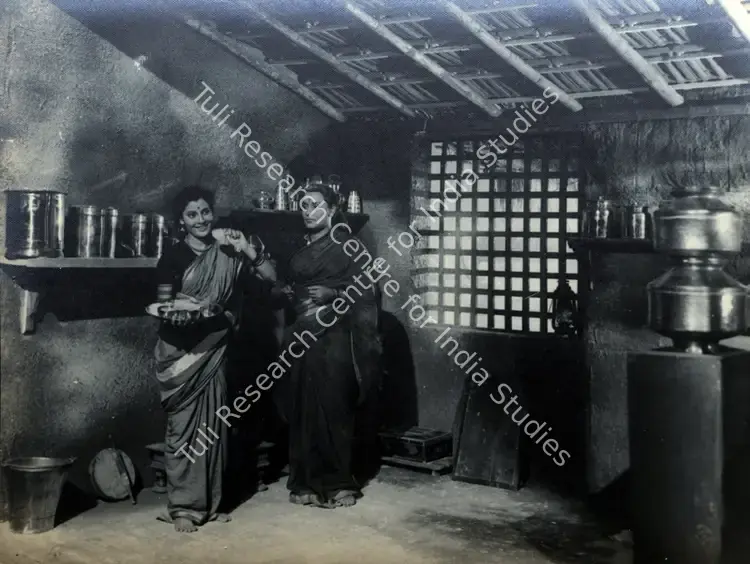 Ramchandra, C. (Producer), Lahren, 1953 | Photographic Still | CinemaEducation | 00832041
