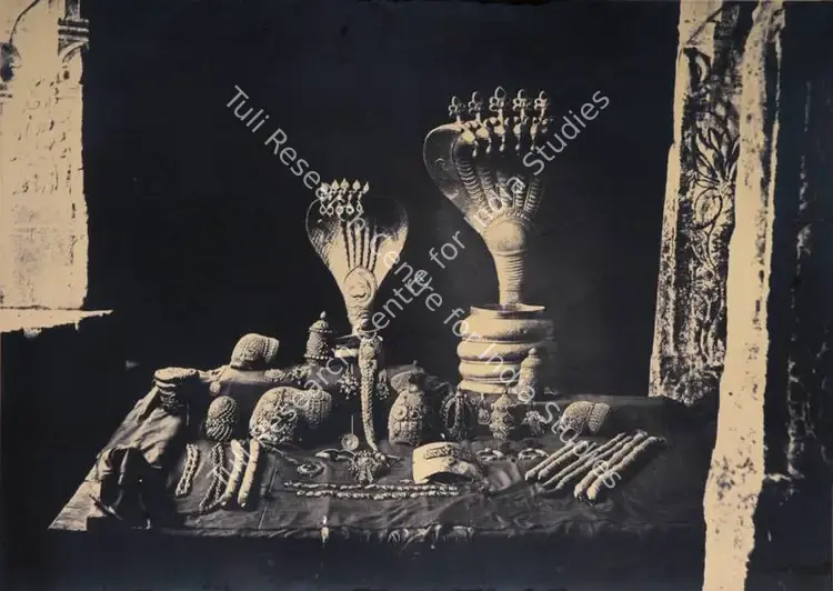 Tripe, Capt. Linnaeus (Photographer), The Pagoda Jewels, 1858 | Antiquarian Photograph | Photography | 00116061