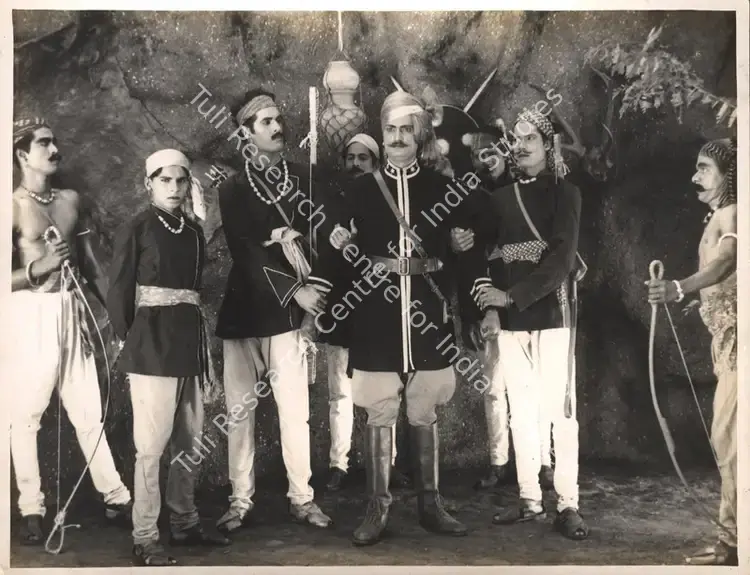 Wadia, Homi (Producer), Toofani Tirandaz, 1947 | Photographic Still | CinemaEducation | 00835281