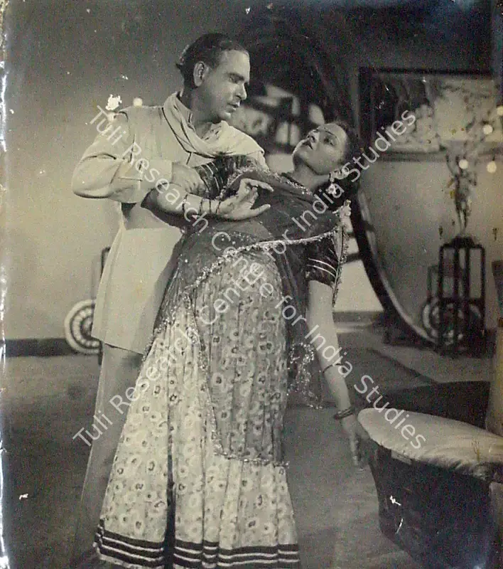 Khosla, Dwarka (Director), Dilruba, 1950 | Photographic Still | CinemaEducation | 00831044