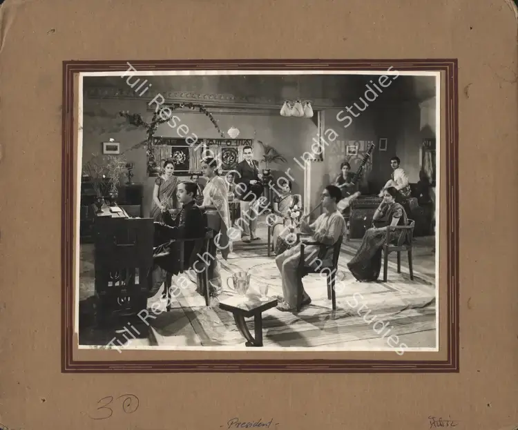 Bose, Nitin (Cinematographer), Badi Bahen, 1937 | Photographic Still Mounted on Lobby Card | CinemaEducation | 00764677