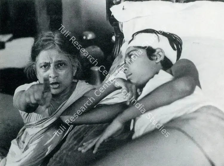 Mahajan, K K (Cinematographer), Ek Din Pratidin, 1979 | Photographic Still | CinemaEducation | 00553880