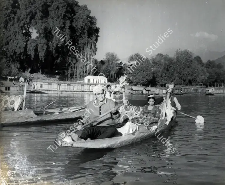 Dutt, Sunil (Producer), Yeh Rastey Hain Pyar Ke, 1963 | Photographic Still | CinemaEducation | 00834614