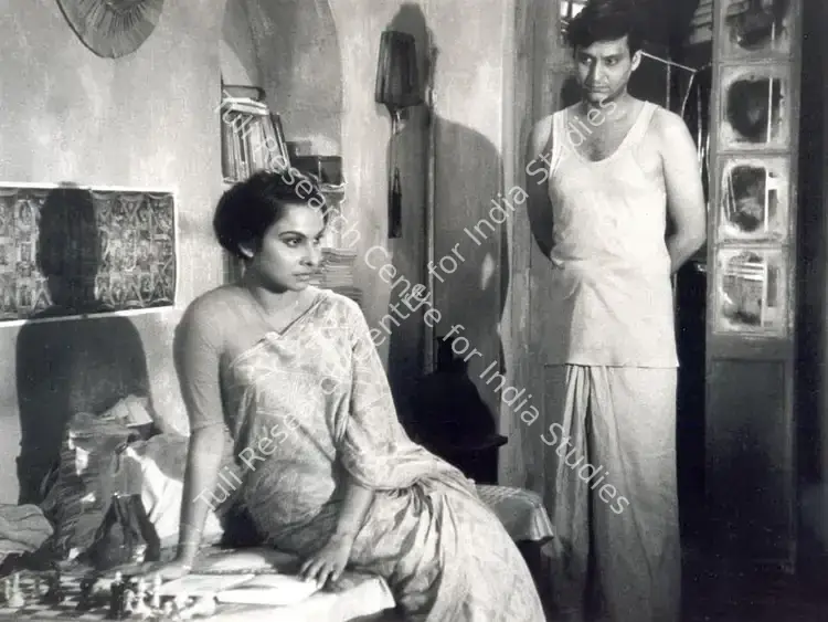 Ray, Satyajit (Director), Ka Purush Maha Purush, 1965 | Photographic Still | CinemaEducation | 00663421