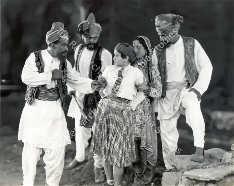 Master, Homi (Director), Ghar Jamai, 1935 | Photographic Still | CinemaEducation | 00831370