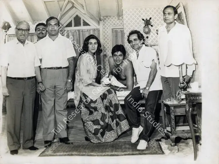 Mushir (Producer), Akayla, 1991 | Photographic Still | CinemaEducation | 00809048