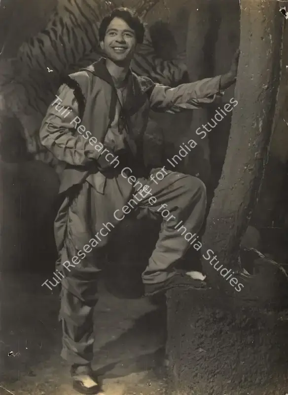 Bilimoria, Minoo (Cinematographer), Angaray, 1954 | Photographic Still | CinemaEducation | 00835384