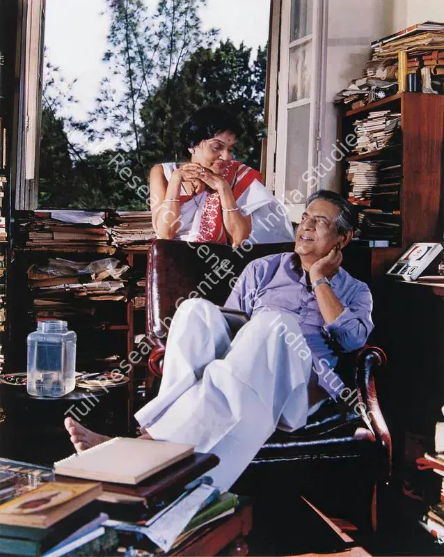 Unknown (Photographer). Satyajit with his wife Bijoya Ray. | Contemporary Photograph | CinemaEducation | 00724389
