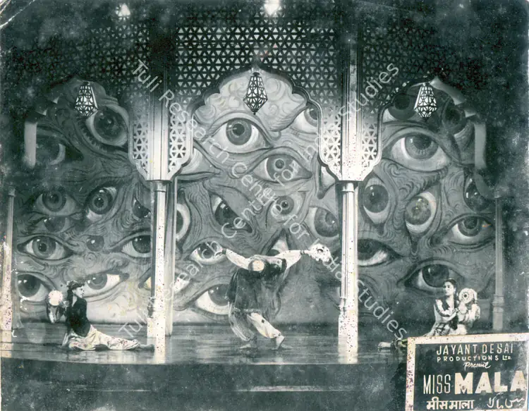 Desai, Jayant (Director), Miss Mala, 1954 | Photographic Still | CinemaEducation | 00832478