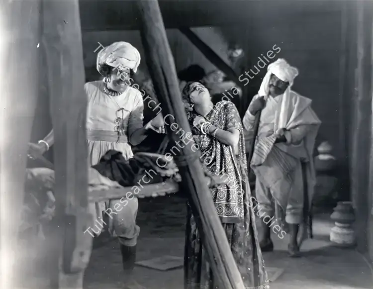 Gunjal (Director), Raat Ki Baat, 1935 | Photographic Still | CinemaEducation | 00833651