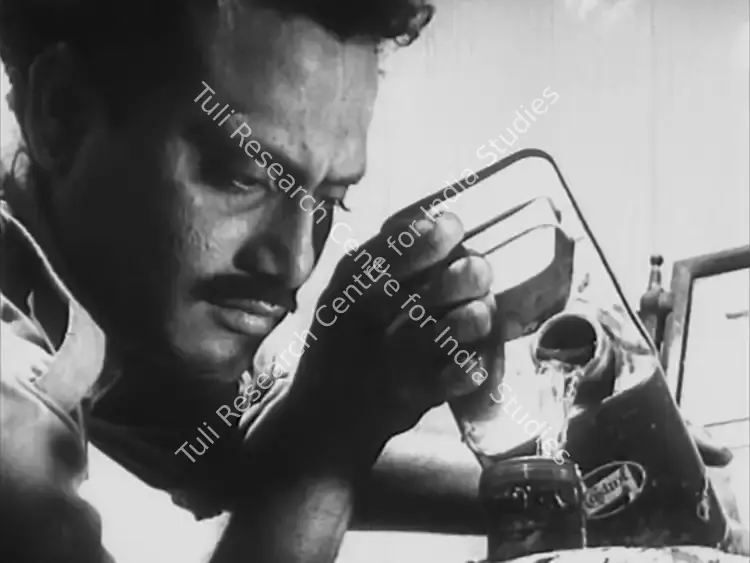 Ghatak, Ritwik (Director), Ajantrik, 1958 | Photographic Still | CinemaEducation | 00457607