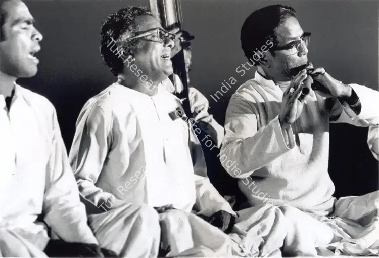 Roy, Soumendu (Cinematographer), Bala, 1976 | Photographic Still | CinemaEducation | 00662990