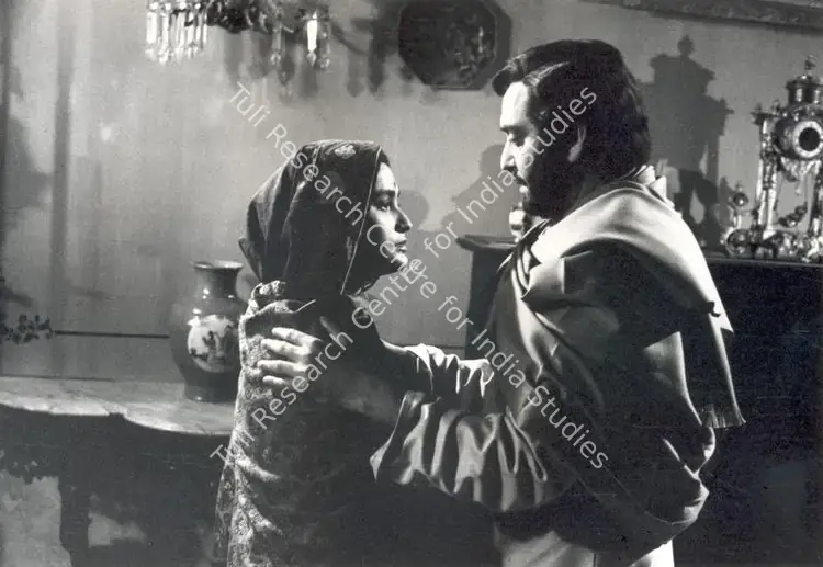 Roy, Soumendu (Cinematographer), Ghare Baire, 1985 | Photographic Still | CinemaEducation | 00663306