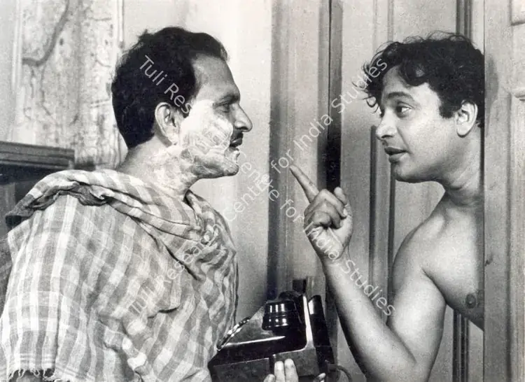 Roy, Soumendu (Cinematographer), Chidiakhana, 1967 | Photographic Still | CinemaEducation | 00663016